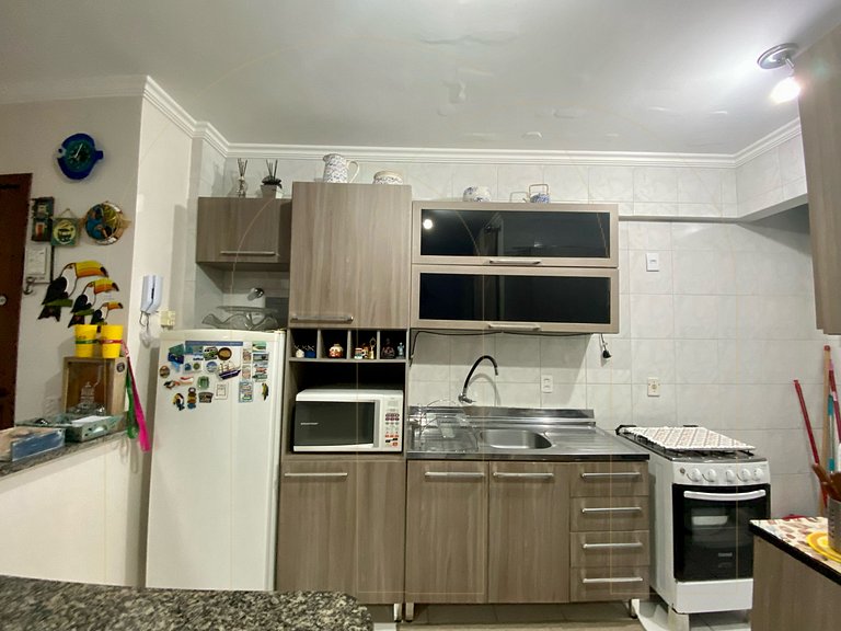 Apartamento 2 dormitórios 07 pessoas em Bombas