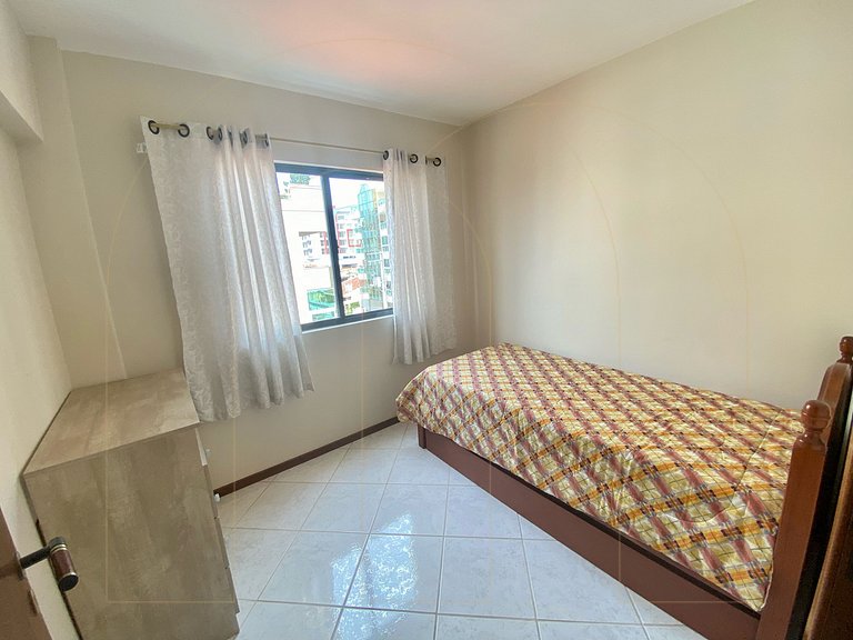 Apartamento 3 dormitórios em Bombas