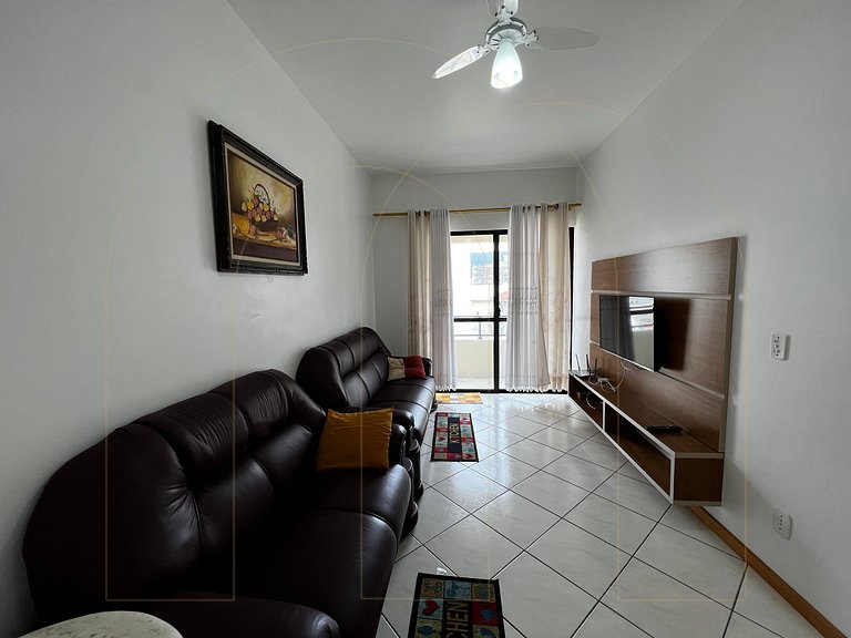 Cobertura Duplex com piscina a 80 metros do mar