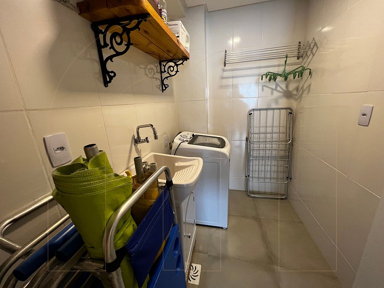 apartamento 2 dormitórios em Bombas