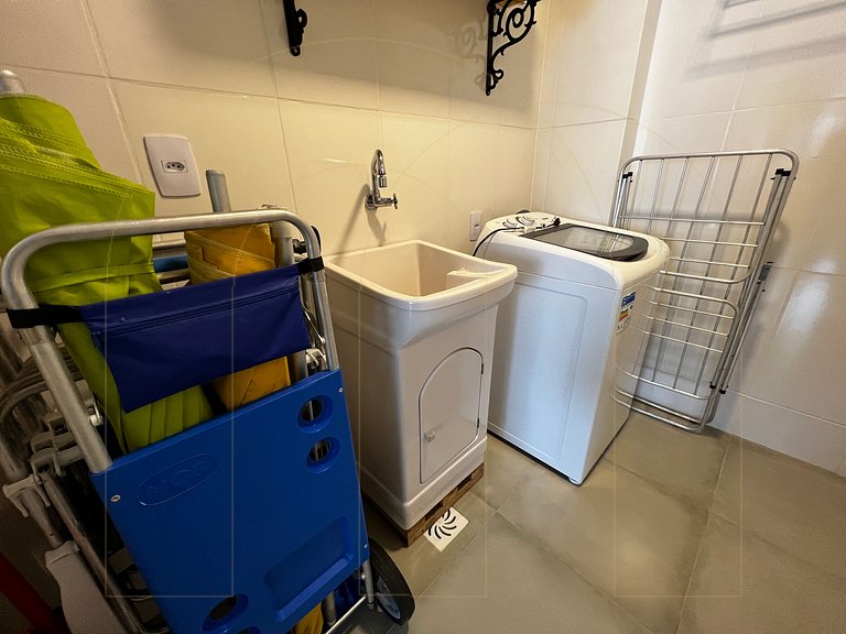 apartamento 2 dormitórios em Bombas