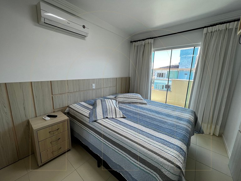Apartamento amplo 3 quartos, 100 metros do mar.