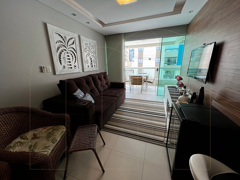 Excelente apartamento 3 quartos em 50 mt da avenida em Bomba