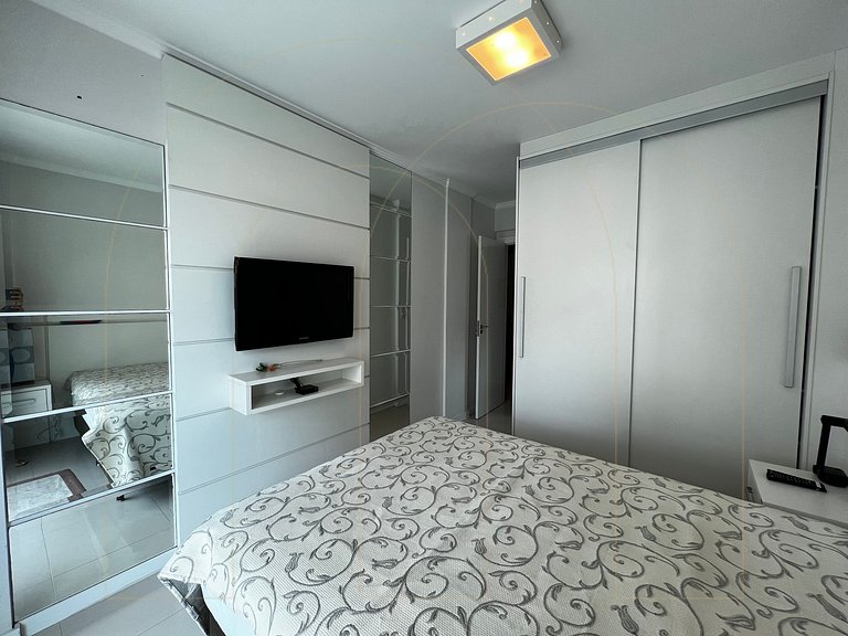 Excecelente apartamento 3 quartos em 50 mt da avenida em Bom