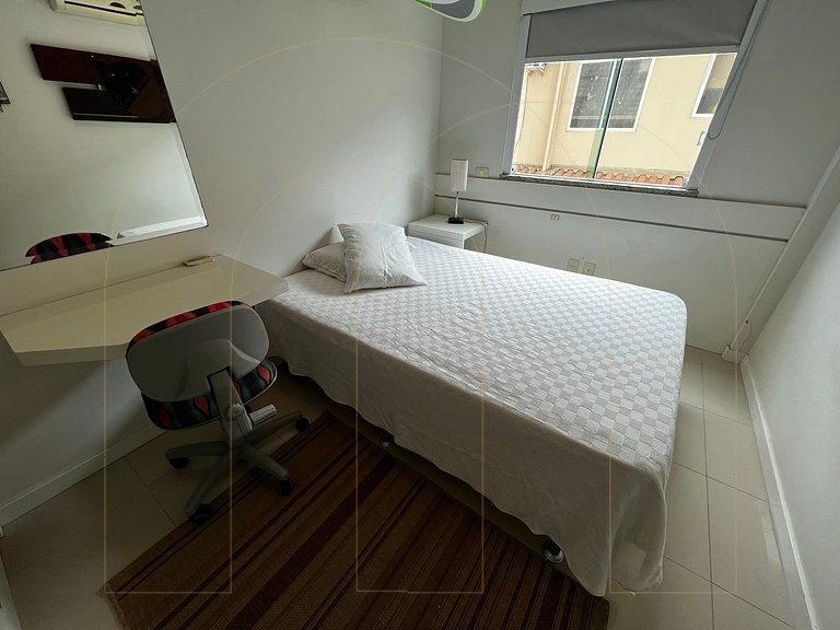 Excecelente apartamento 3 quartos em 50 mt da avenida em Bom