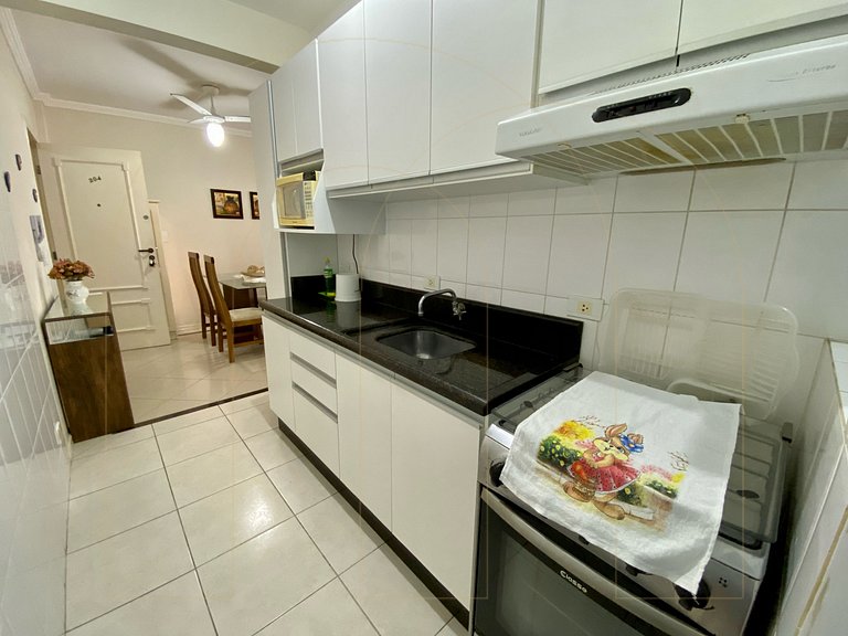 Apartamento 01 quarto, 50 metros da Avenida de Bombas.