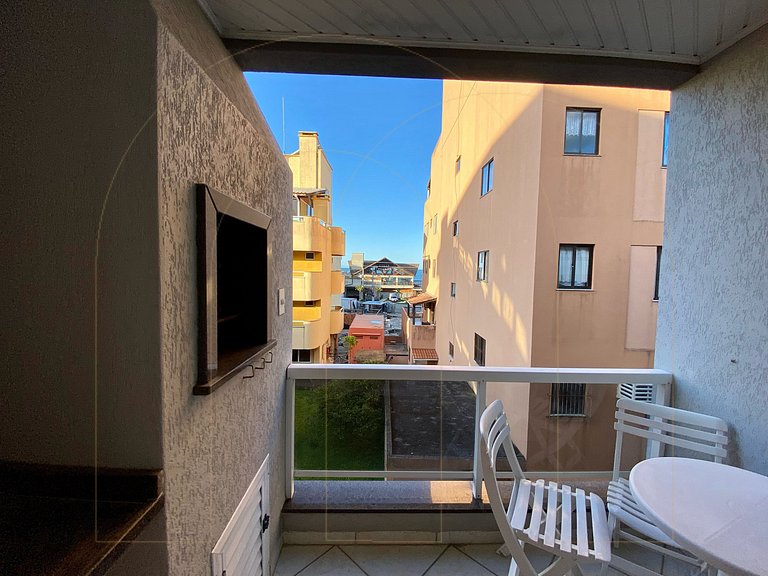 Apartamento 01 quarto, 50 metros da Avenida de Bombas.