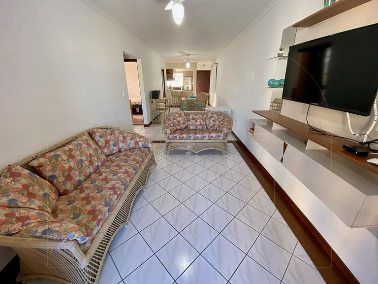 Apartamento 3 dormitórios prox. do Mar Bombas