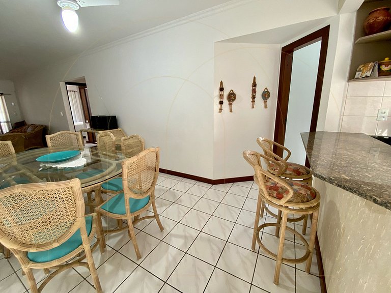 Apartamento 3 dormitórios prox. do Mar Bombas
