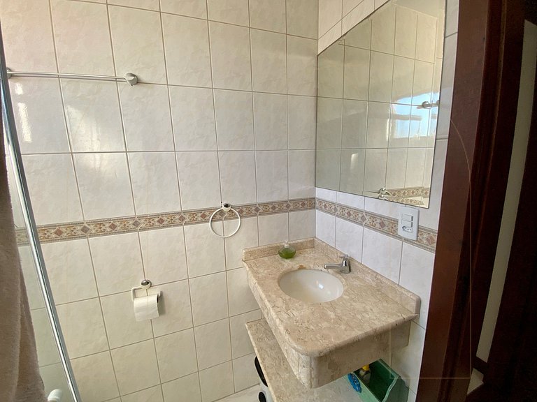 Apartamento 3 dormitórios prox. do Mar Bombas