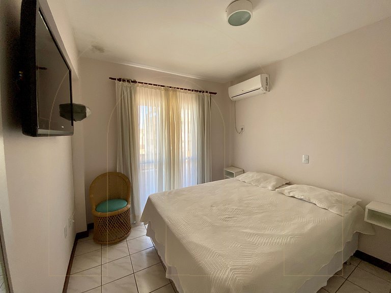 Apartamento 3 dormitórios prox. do Mar Bombas