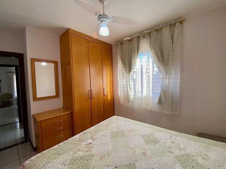 Apartamento 3 dormitórios prox. do Mar Bombas