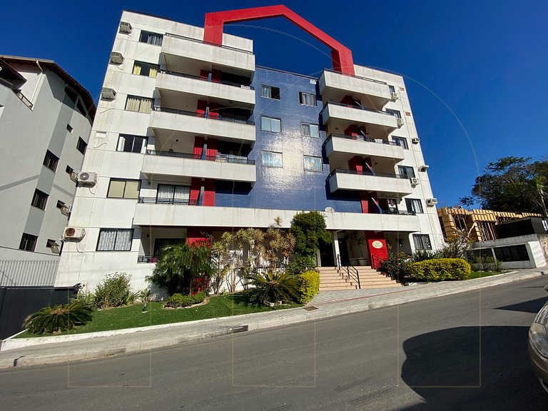 Apartamento 2 quartos 80 mt da Praia em Bombas