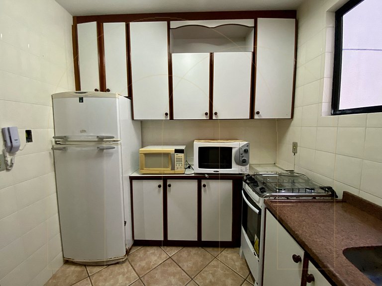 Apartamento 4 dormitórios 80 mt do mar de Bombas