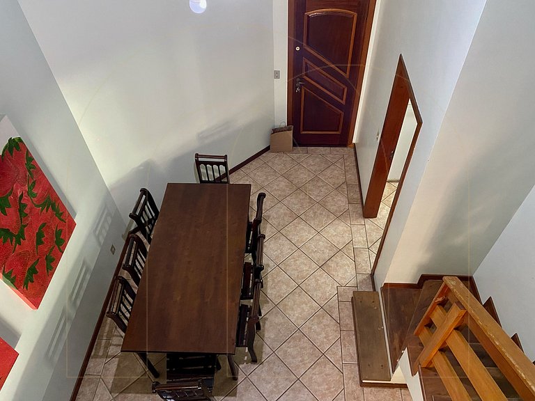 Apartamento 4 dormitórios 80 mt do mar de Bombas