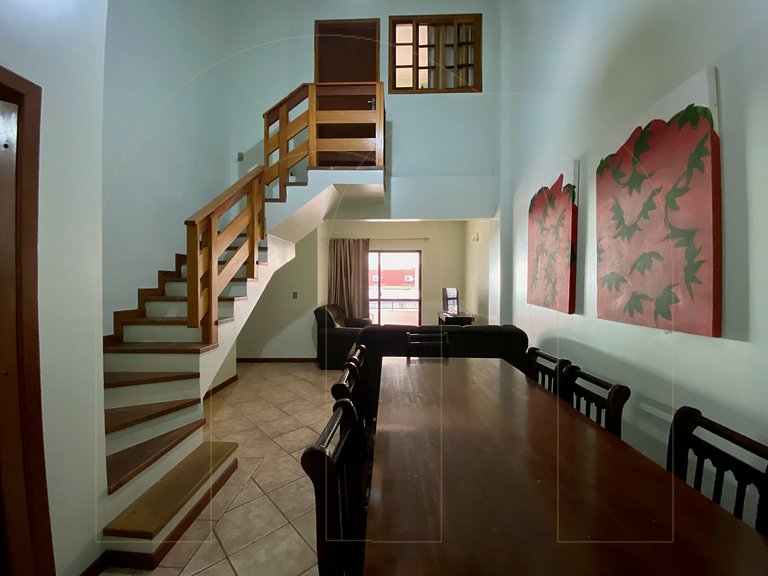 Apartamento 4 dormitórios 80 mt do mar de Bombas
