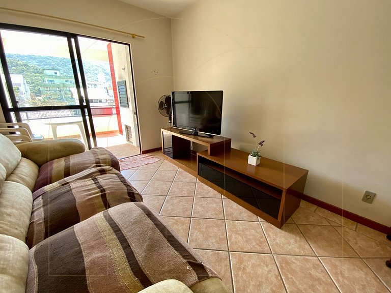 Apartamento 2 quartos 80 mt da Praia em Bombas