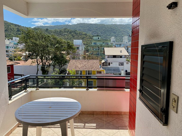 Apartamento 2 quartos 80 mt da Praia em Bombas