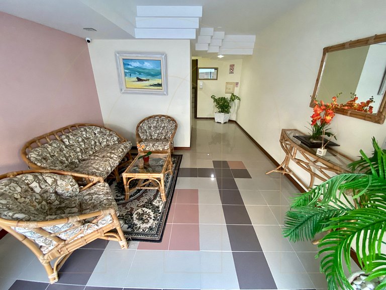 Cobertura Duplex com piscina e vista mar em Bombas