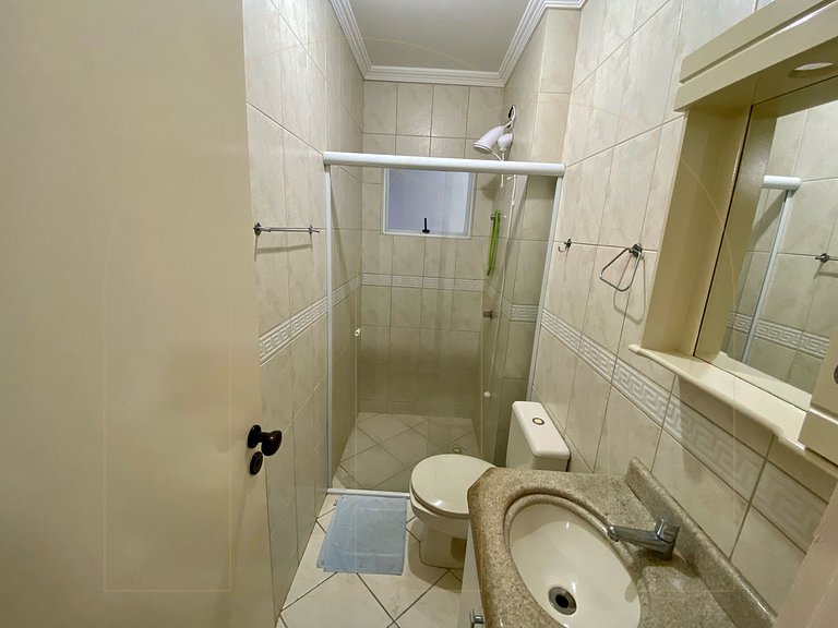 Apartamento 01 quarto, 50 metros da Avenida de Bombas.