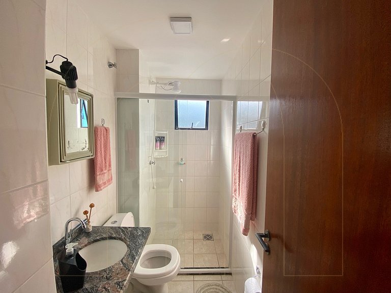 Excelente apartamento 3 dormitórios 80 mt da Praia