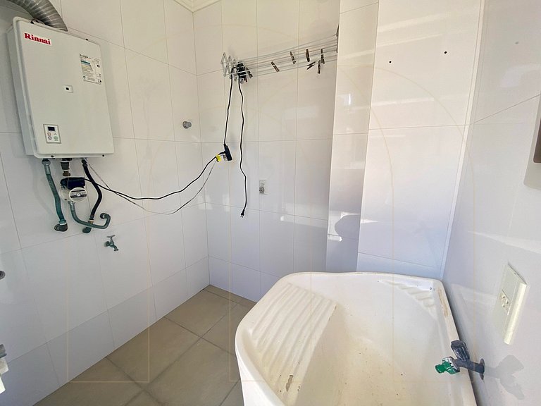 Cobertura 3 Suítes com Piscina