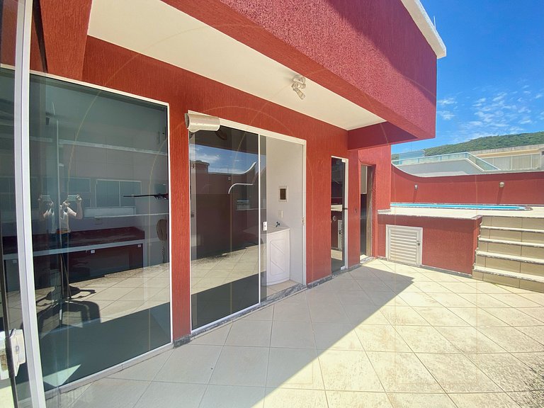 Cobertura 3 Suítes com Piscina