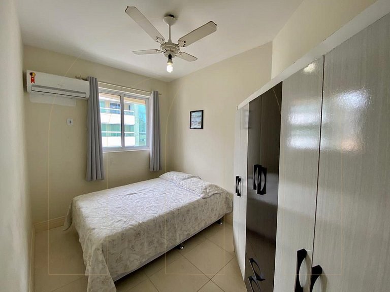 Apartamento 3 dorm. prox. da praia em Bombas.