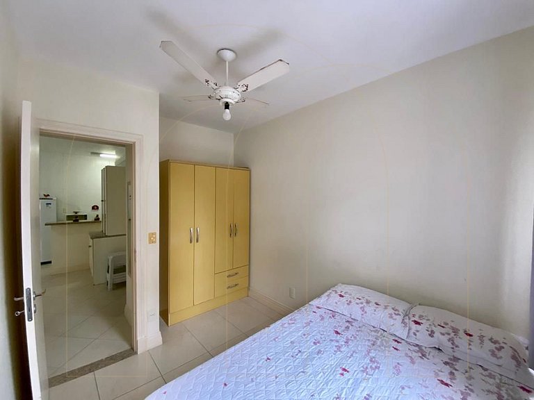 Apartamento 3 dorm. prox. da praia em Bombas.