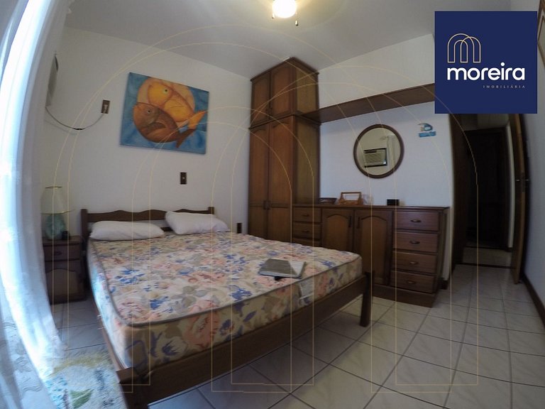 Apto 2 dorm. poucos metros da praia.