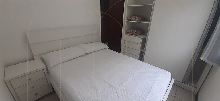 apto 3 dorm. prox. praia em Bombas.