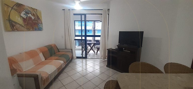 apto 3 dorm. prox. praia em Bombas.