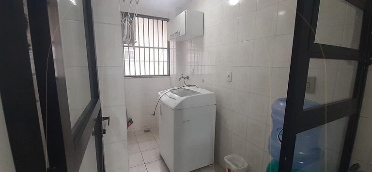 apto 3 dorm. prox. praia em Bombas.