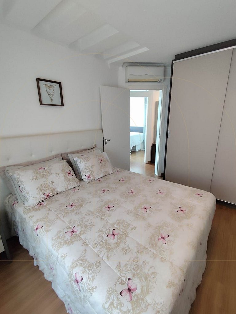 Lindo apartamento de 3 quartos em Bombas
