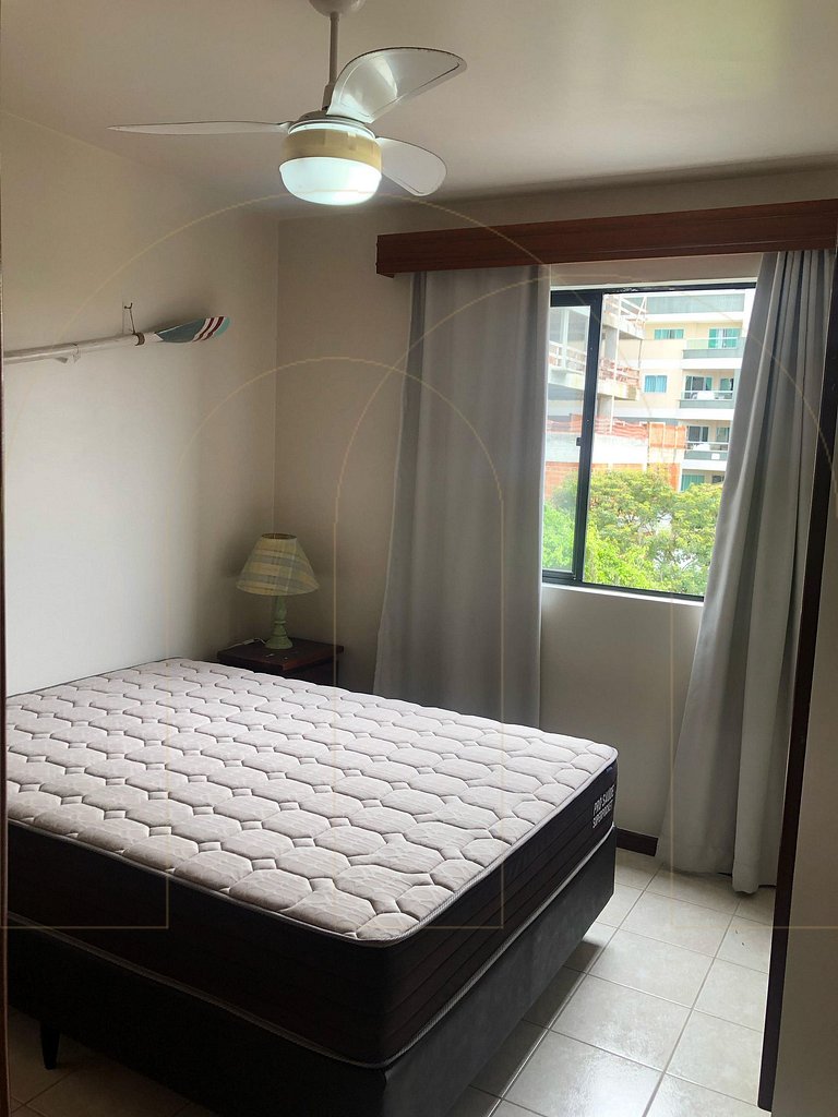 Cobertura Duplex com piscina e vista mar em Bombas