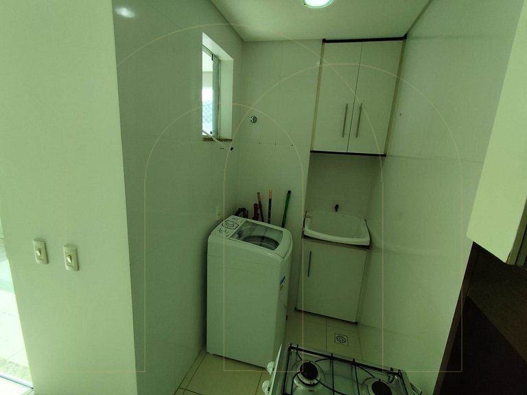 Apto de 3 quartos em Bombas