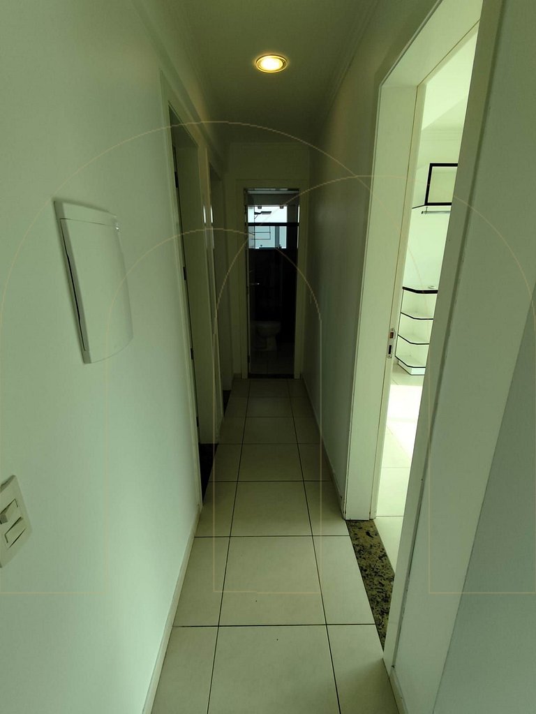 Apto de 3 quartos em Bombas