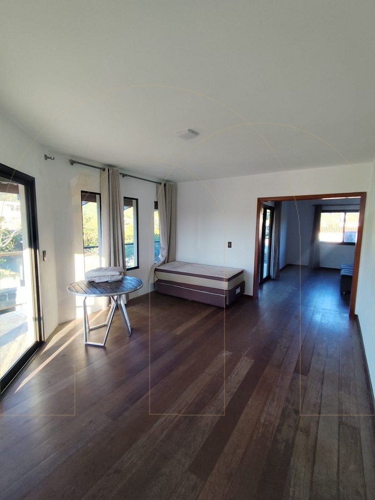 Casa 4 quartos Porto Belo