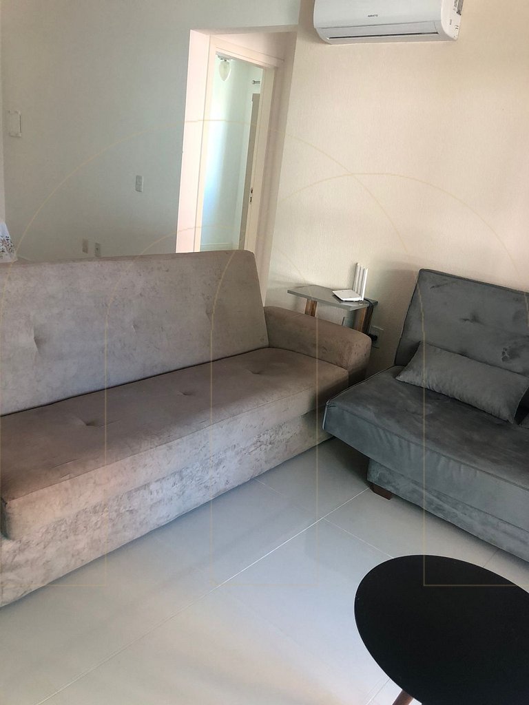 Excelente apartamento de 3 dormitórios a 150m da praia de Bo