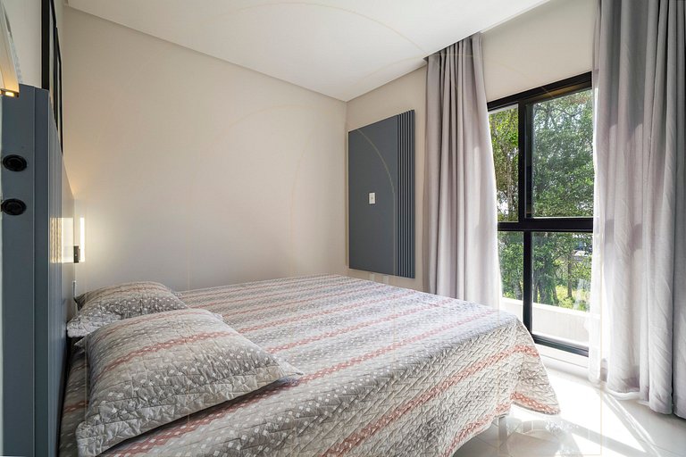 Lindo apto de 1 quarto, a 350m da praia de Canto Grande (den