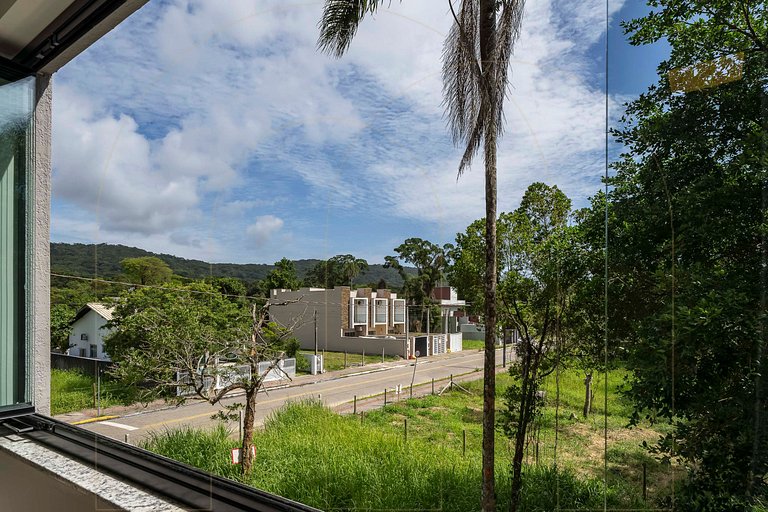 Lindo apto de 1 quarto, a 350m da praia de Canto Grande (den