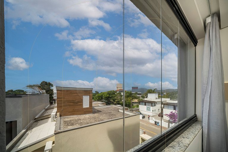 Lindo apto de 1 quarto, a 350m da praia de Canto Grande (den