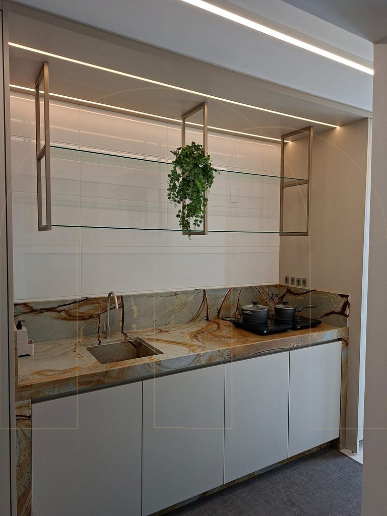 Cobertura 03 dormitórios com 02 vagas de garagem